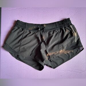 Lululemon Hotty Hot shorts black size 4
